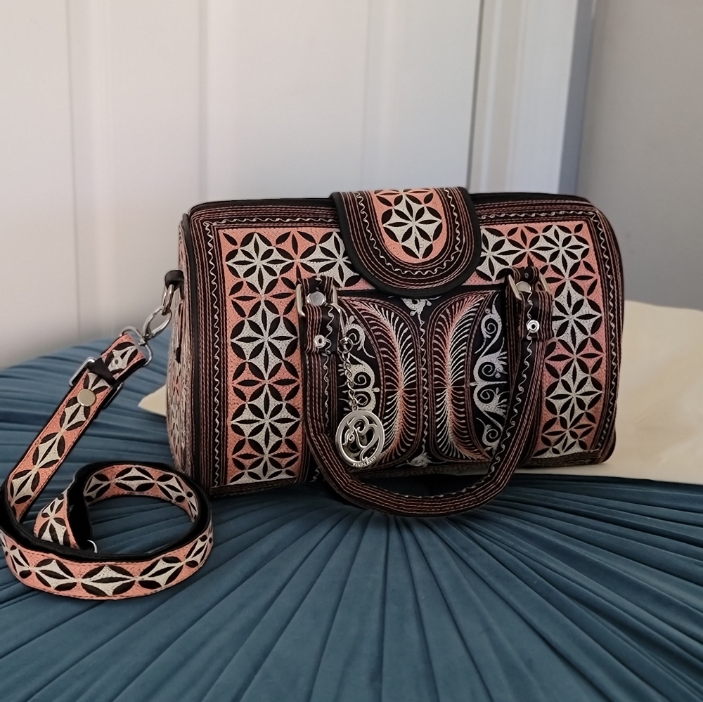 NEW Banda Bag Gusi Nano Crossbody